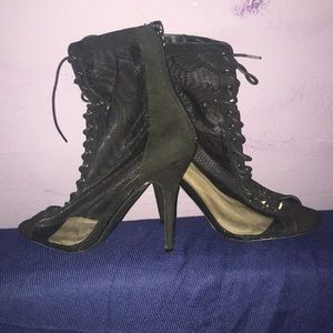 Black peep toe heels